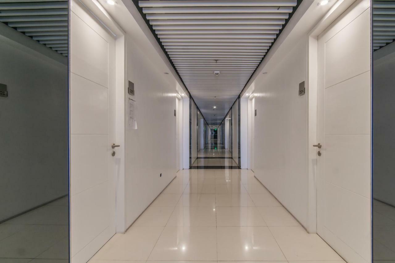 Free Netflix Condo Near It Park With 32-Inch Samsung Hdtv Cebu Eksteriør bilde