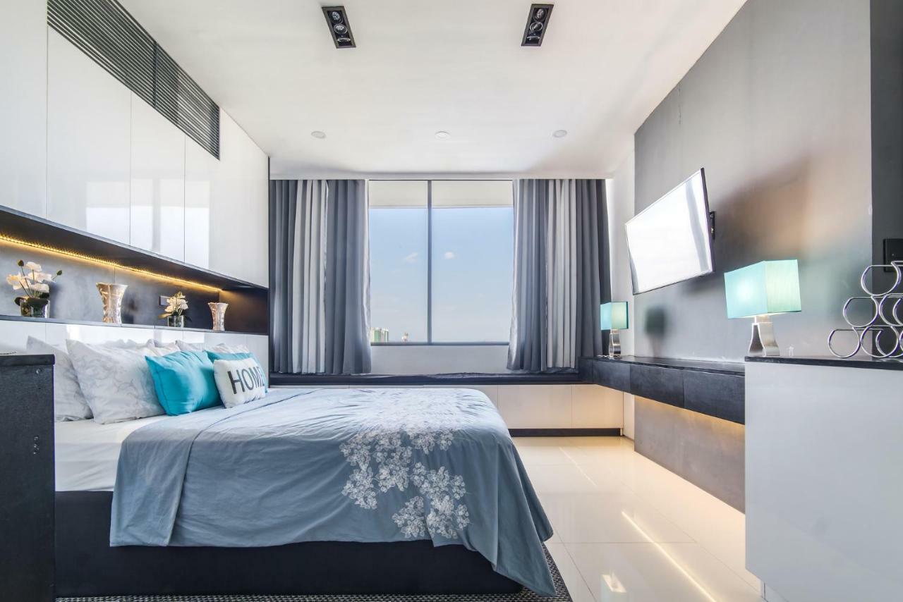 Free Netflix Condo Near It Park With 32-Inch Samsung Hdtv Cebu Eksteriør bilde